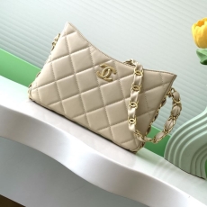 Chanel Hobo Bags